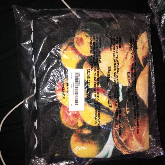 Supreme Still Life Tee *DEADSTOCK* - Picture 4 of 4